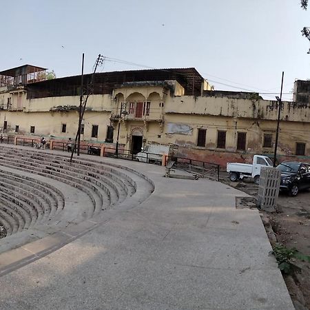 Shri Swami Sheetal Das Akhada B1-88 Assi , Near Pushkar Talab,Varanasi, Ashram Dharmshala Hotel Kültér fotó