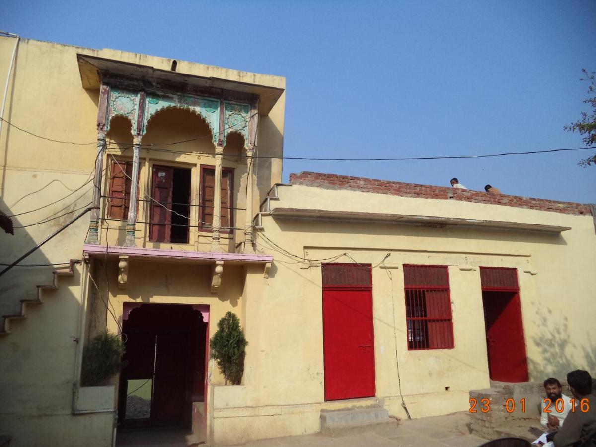 Shri Swami Sheetal Das Akhada B1-88 Assi , Near Pushkar Talab,Varanasi, Ashram Dharmshala Hotel Kültér fotó