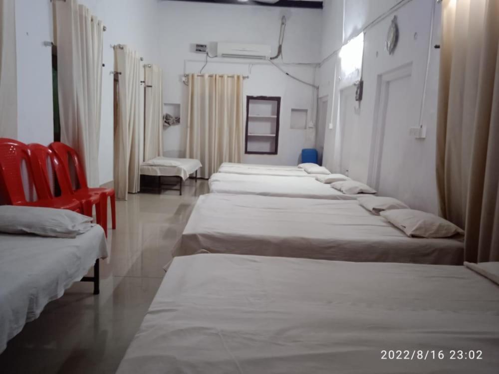 Shri Swami Sheetal Das Akhada B1-88 Assi , Near Pushkar Talab,Varanasi, Ashram Dharmshala Hotel Kültér fotó