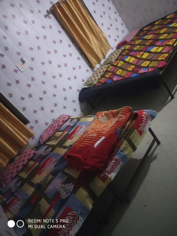Shri Swami Sheetal Das Akhada B1-88 Assi , Near Pushkar Talab,Varanasi, Ashram Dharmshala Hotel Kültér fotó