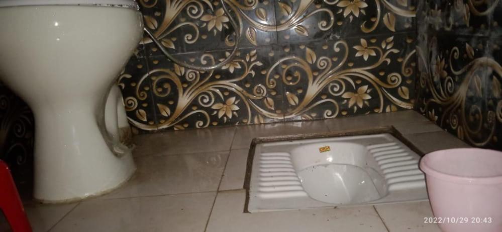 Shri Swami Sheetal Das Akhada B1-88 Assi , Near Pushkar Talab,Varanasi, Ashram Dharmshala Hotel Kültér fotó