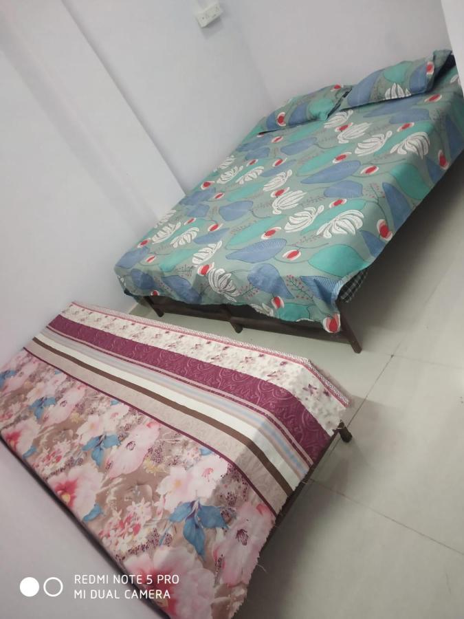Shri Swami Sheetal Das Akhada B1-88 Assi , Near Pushkar Talab,Varanasi, Ashram Dharmshala Hotel Kültér fotó